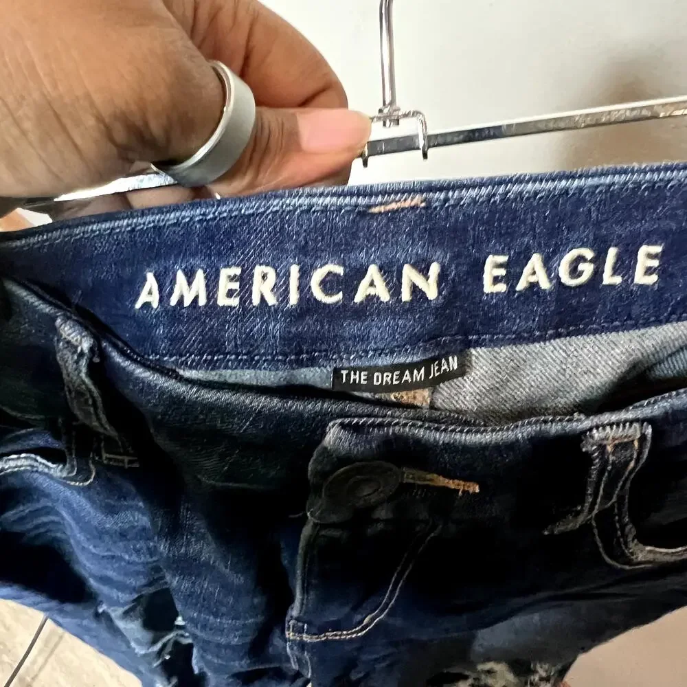 American Eagle Jeans Size 2‎ Short Curvy Hi Rise Jegging Distressed